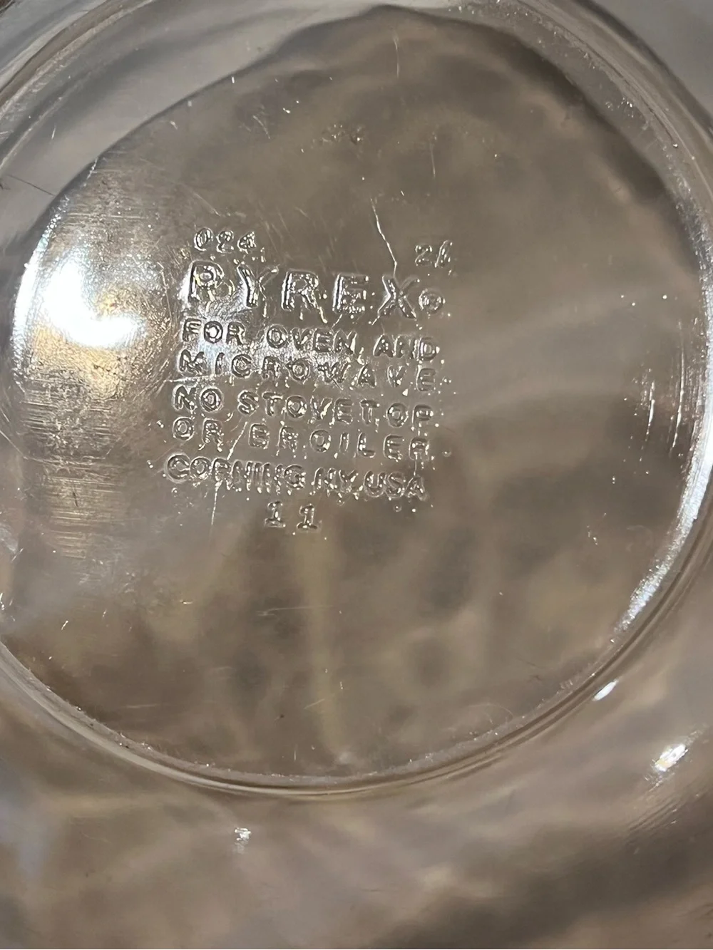 Pyrex vintage 024